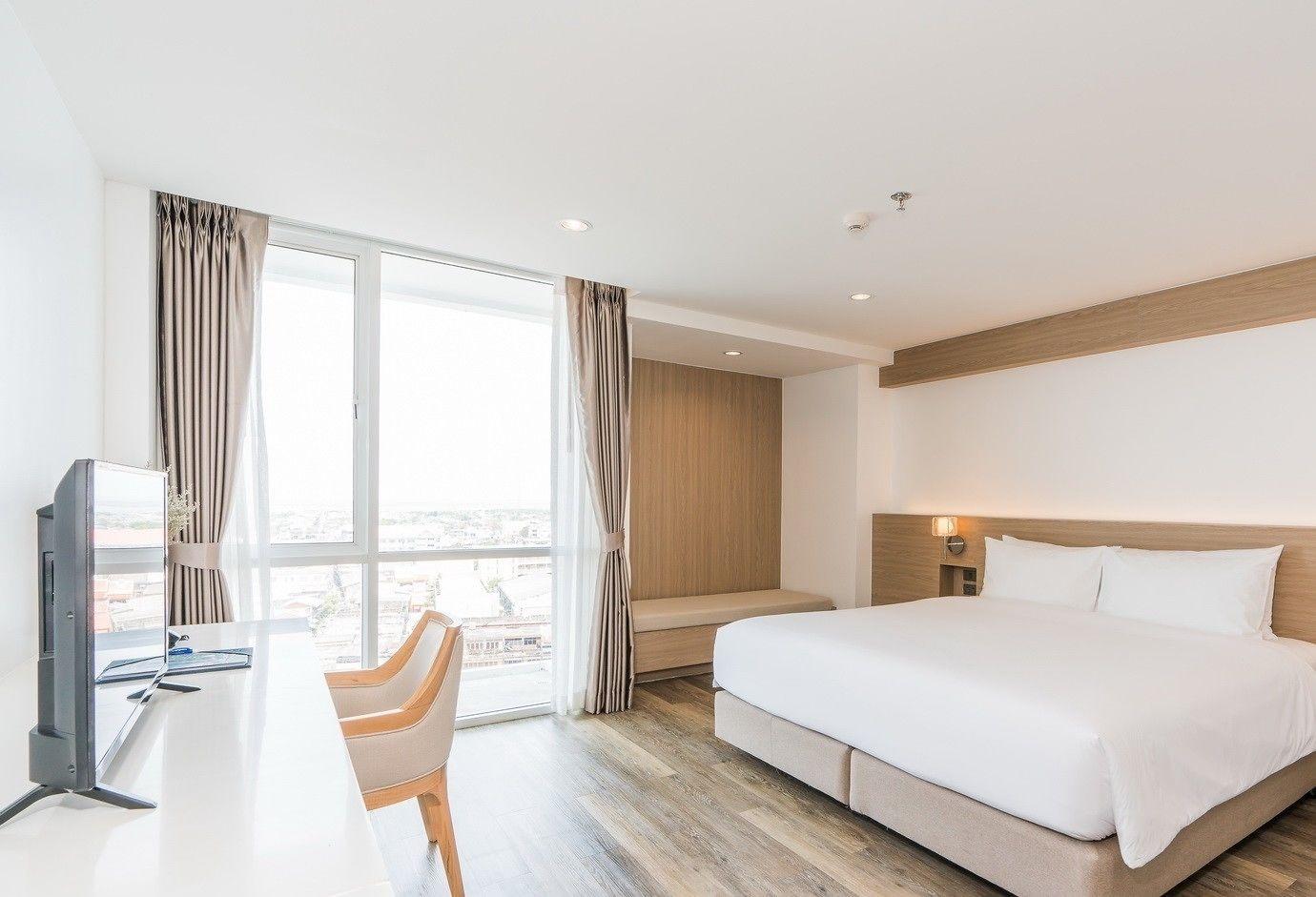 Rattanachol Hotel Чонбурі Екстер'єр фото